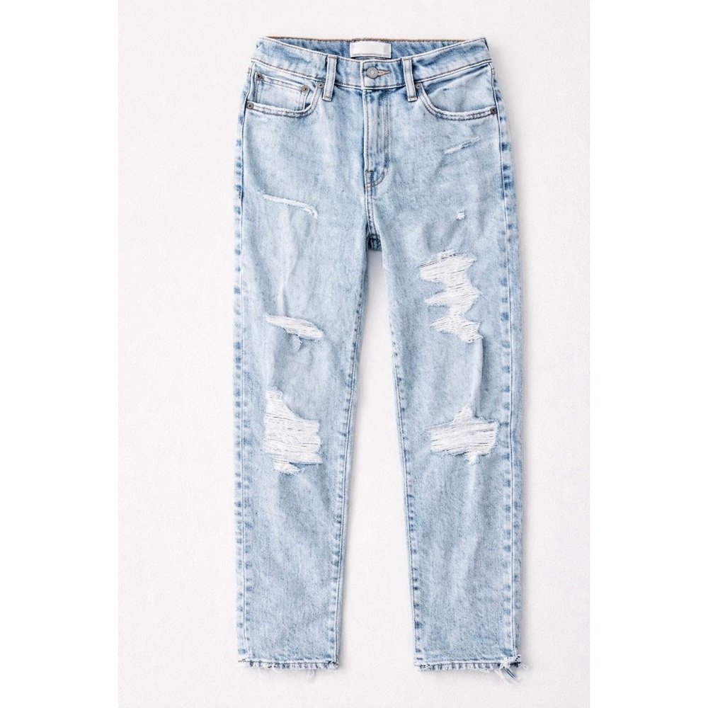 Abercrombie & Fitch The Boyfriend Mid-Rise Jeans Light Ripped Wash Size 26 / 2 - Picture 2 of 9